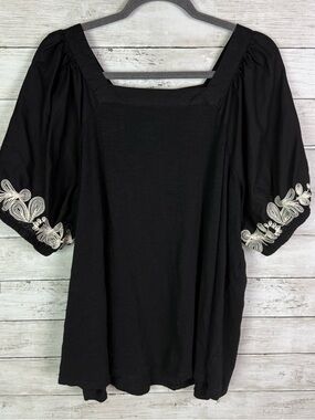 Lane Bryant Embroidered Puff Sleeve Square Neck Top Size 14/16